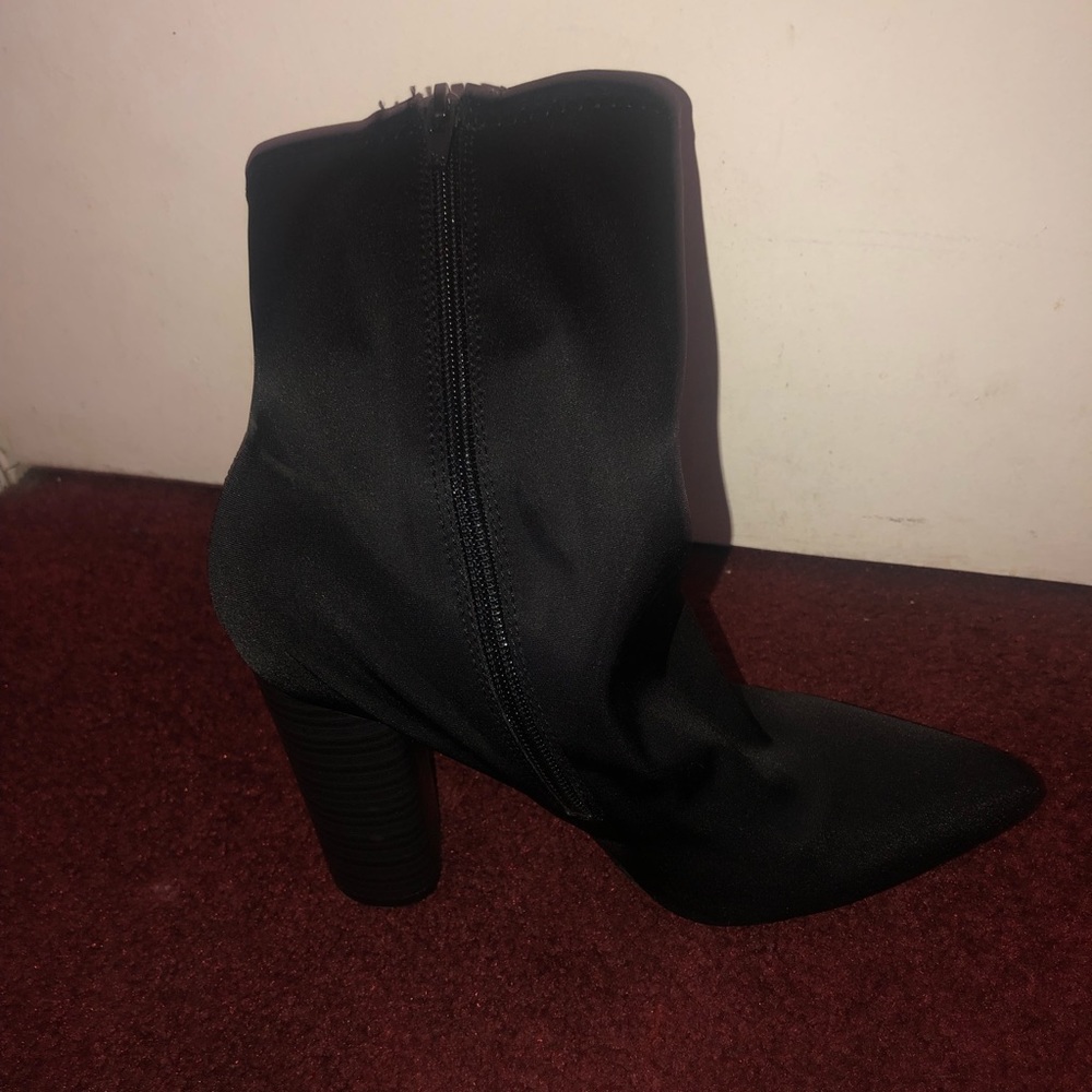 Boots/heels